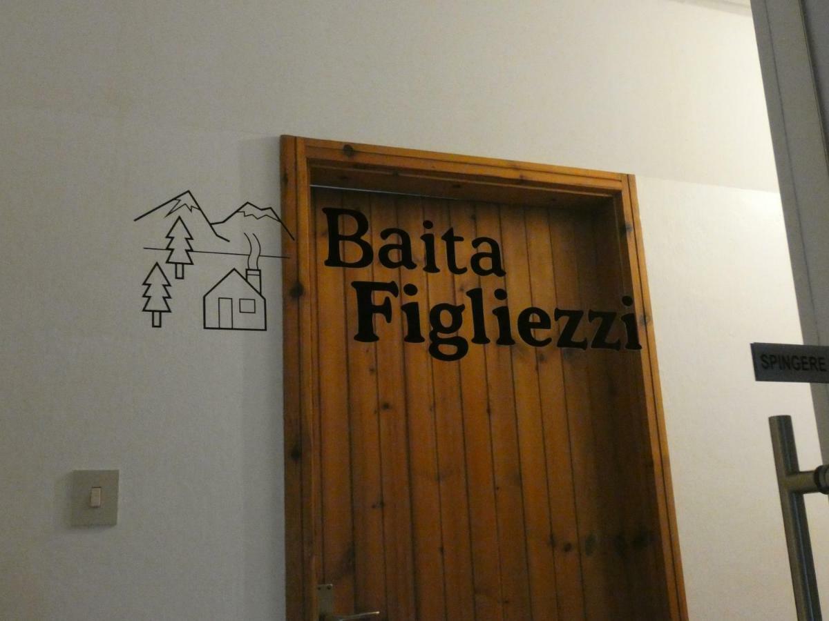Baita Figliezzi Castello Tesino Eksteriør bilde